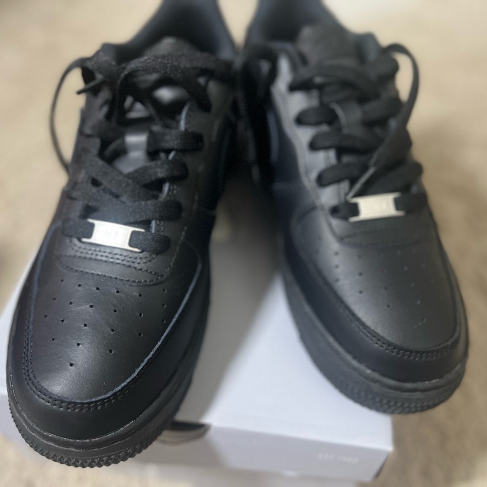 Nike Kids Black Sneakers